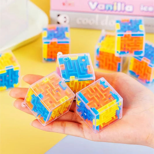 3D Maze Magic Cube – Transparent Six-Sided Puzzle Speed Cube with Rolling Ball Maze, Stress Relief & Brain Training Toy for Kids and Adults