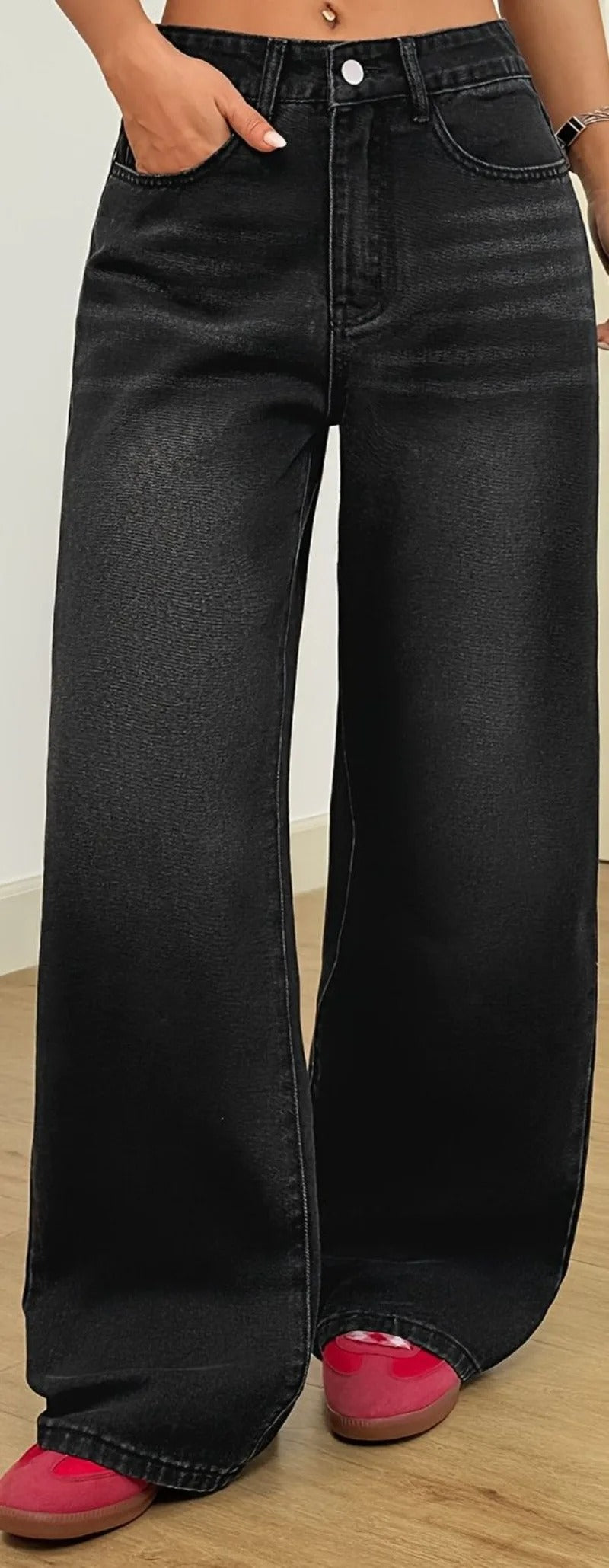 Best Women’s Wide-Leg Jeans in USA