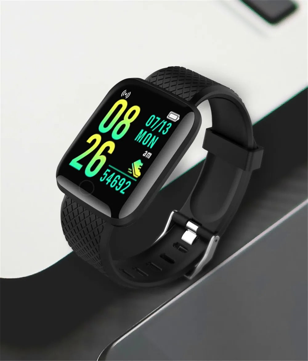 Best Smartwatch for Men & Women in USA